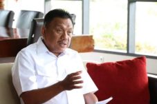 PWI Umumkan Olly Dondokambey Calon Penerima Pena Mas, Voucke Lontaan Ucapkan Selamat