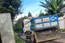 Pemerintah Minahasa Diminta Jangan Tutup Mata, Aktivitas Tambang Batu Galian C Ancam Nyawa Pengguna Jalan