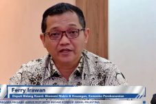 Deputi Bidang Koordinasi Ekonomi Makro dan Keuangan Kementerian Koordinator Bidang Perekonomian, Ferry Irawan, menyatakan bahwa salah satu fokus utama pemerintah adalah memantau kondisi ekonomi Timur Tengah, yang merupakan salah satu sumber energi dunia, selasa 2 juli 2024 (foto kominfo.go.id)