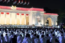 Awali Rangkaian Peringatan HUT ke-79 RI, Presiden Jokowi Hadiri Zikir dan Doa Kebangsaan di Istana Merdeka. (1/8/24)