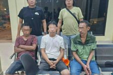 Satgas Operasi Penyakit Masyarakat (Ops Pekat) Polresta Manado berhasil mengamankan 3 orang pelaku judi jenis SONG di Pasar Karombasan, Selasa (6/8/2024)