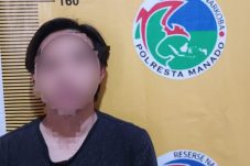 Pengungkapan dan penangkapan Tim Opsnal Satresnarkoba Polresta Manado terhadap kasus peredaran obat keras jenis Trihexyphenidyl, di wilayah Kelurahan Tikala Kumaraka, Kecamatan Wenang, Kota Manado, (1/8/2024)