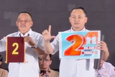 Pasangan Wenny Lumentut dan Michael Mait sebagai calon walikota dan wakil walikota Tomohon 2024, (foto dok)